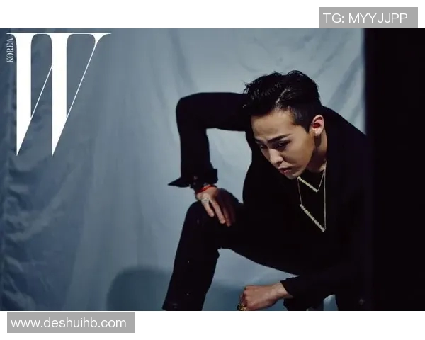 足球明星帅气风采尽显魅力男生头像照片展现个人魅力与自信气质