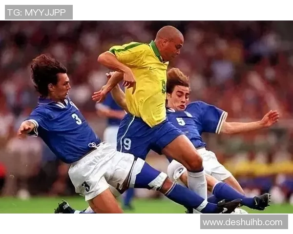 足球场上进球的传奇球星数量揭秘 足坛历史进球英雄大盘点